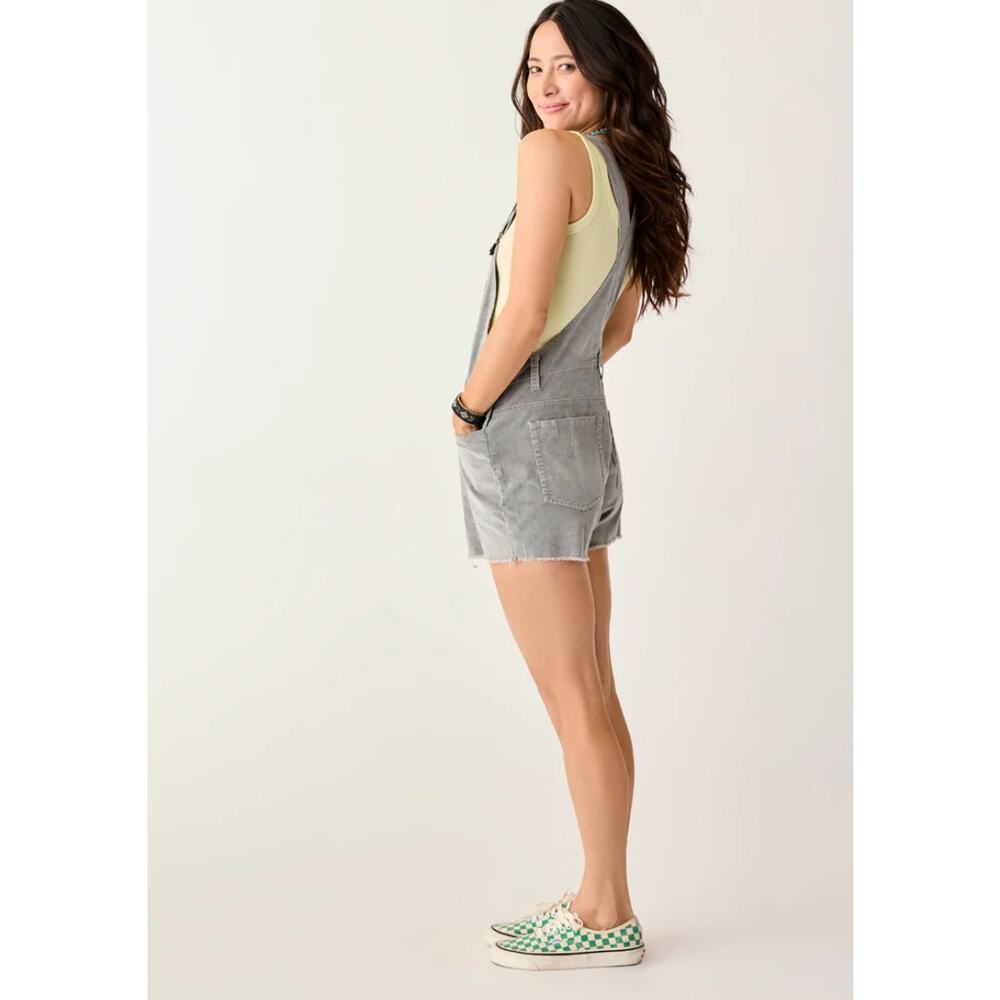 Carve Designs Jason Overall Short Gray Wale Corduroy Relaxed Logo Pockets Size 6 - Picture 4 of 9